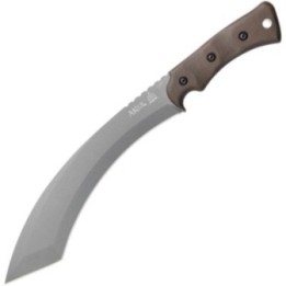 TOPS A-Klub Machete